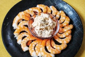 Argan oil whipped cream for shrimp cocktails